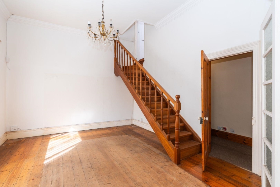 4 Bedroom Property for Sale in Bantry Bay Western Cape